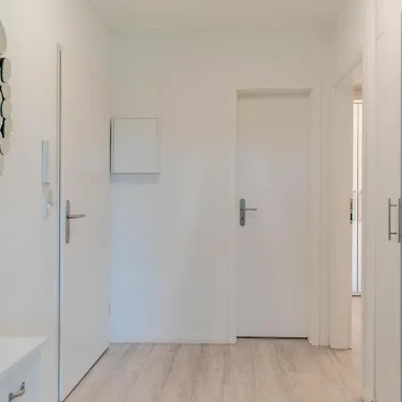 Ausspann شقة تيميندورفير ستراند